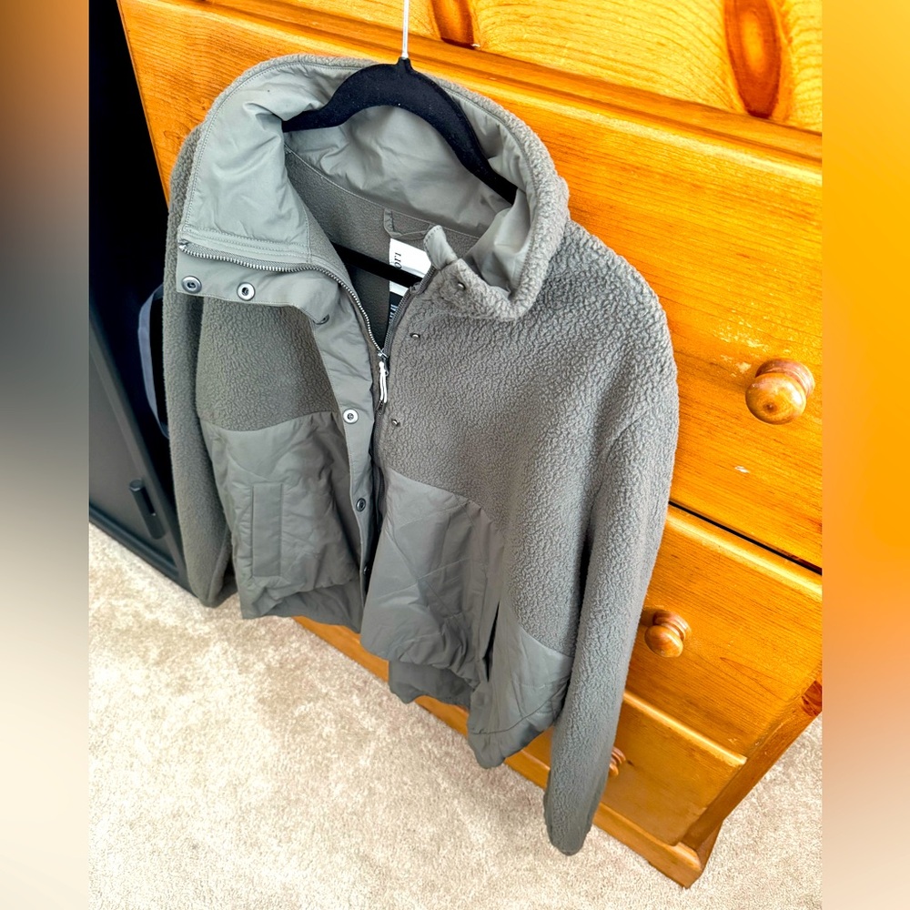 Women’s Vuori Jacket